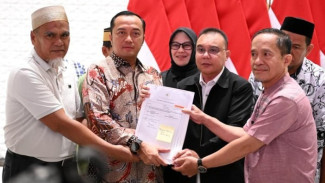 Presiden Prabowo Kembali Gunakan Hak Rehabilitasi, Nama Baik Guru Luwu Utara Kini Mendapat Keadilan
