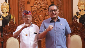 Percepat Konsolidasi Pusat dan Daerah, Wamen Todotua Rencanakan Pembukaan Desk Khusus Perizinan untuk Bali