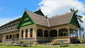 Koleksi Pusaka Museum Asi Mbojo, Simpan 1000 Cerita