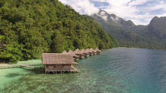 Menjelajahi 3 Pantai Menawan di Indonesia yang Mendunia