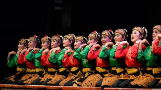 Harmoni dan Makna Filosofis Tari Saman