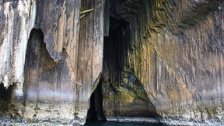 Gua Sarang di Pulau Weh, Aceh, Petualangan Alam & Laut di Ujung Indonesia