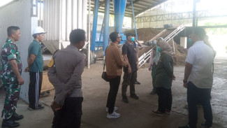 Menko Pangan Dorong Penguatan Tata Kelola Sampah di TPA Kebon Kongok