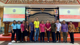 Budaya Memberi Ajaran Hindu saat Pasraman Alit-alit Desa Adat Padang Luwih