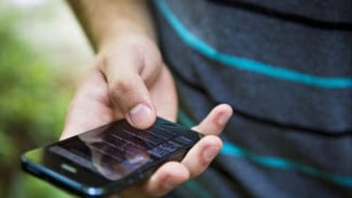 HP Lemot? Ini 4 Tanda Kamu Wajib Upgrade Sekarang Juga