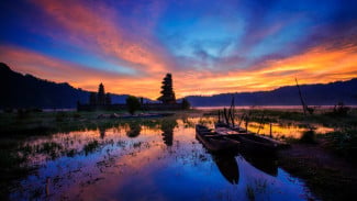 Keindahan Alam Danau Tamblingan di Tepian Tamblingan
