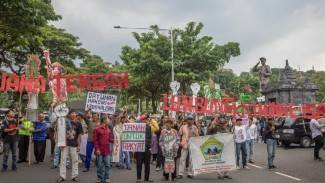 Aktivisme Lingkungan Dipertanyakan, Kritik Sawit Keras Tapi Tambang Sunyi Sepi