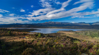 Danau Habema Tawarkan Keindahan di Atas Awan Papua