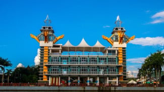 Pemandangan Kota Seribu Sungai Terbaik Ada di Menara Pandang Banjarmasin