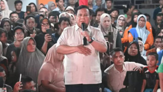 Prabowo Pastikan Negara Hadir, Sambut Tahun Baru Bersama Warga Terdampak Bencana di Tapanuli Selatan