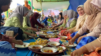 Budaya Turun-temurun dalam Tradisi Saprahan di Kota Pontianak