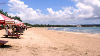 Pemprov Bali Ungkap Rencana Cek Tabungan 3 Bulan Terakhir Turis di Bali