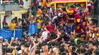 Budaya Mengawal Patung Nazaret dalam Pesta Yesus Nazaret di Filipina