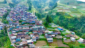 Nepal Van Java Suguhkan Pesona Magelang di Lereng Gunung Sumbing