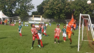 Kiper Dastant Sulit Ditembus, Singonjuruh United Menyerah di Tangan Tim DU U12 Dengan Skor 6-0