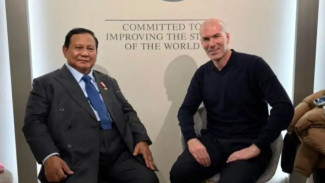 Heboh! Prabowo dan Zidane Berfoto Bareng, Publik Ngarep Zidane Latih Timnas Indonesia