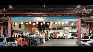 Jelajah Pasar Semawis Semarang, Pusat Wisata Kuliner Favorit Wisatawan