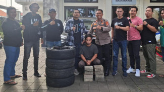 Polisi Tabanan Tangkap Pencuri Velg Mobil di Garasi