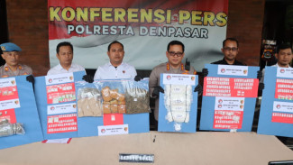 Polresta Denpasar Tangkap 37 Pengedar, 1,4 Kilogram Kokain Disita dari WNA Inggris