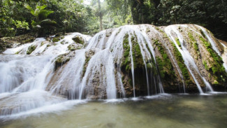 Air Terjun Saluopa: Surga Bertingkat yang Wajib Dikunjungi