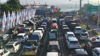Antrean 5 Jam di Ketapang Picu Kritik, Menhub Dudy Purwagandhi Diduga Minim Empati