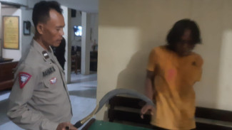 Residivis Narkoba di Bajulmati Ditangkap Usai Masuk Rumah Warga Bawa Celurit