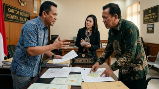 Kisruh di Kantor Notaris Ridwan: 2 Seteru Bertemu Muka Rebutan Bukti Sah!
