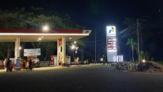 Gunakan Barcode Ilegal, Ratusan Liter BBM Bersubsidi Jenis Solar Dijarah Operator SPBU 54.684.05 Alasrejo