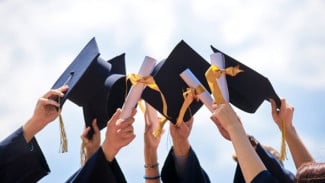 Ingin Kuliah dengan Beasiswa? Begini Cara Mendapatkan Beasiswa S1 dan S2 di Dalam hingga Luar Negeri