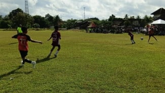 Michael Edy Hariyanto Janji Carikan Solusi untuk Club Bola Banyuwangi yang Belum Ber-AHU dan Ber-SIAP