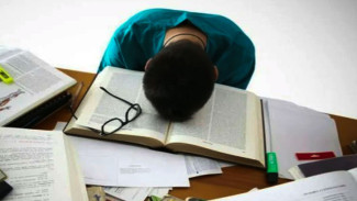 Mood Lagi Down? Coba 7 Cara Sederhana Ini untuk Bangkit dan Kembali Bersemangat