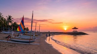 Jelajah Pesisir Dewata: Akses, Ongkos, dan Fasilitas 5 Pantai Unggulan Berangkat dari Ubung