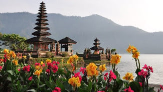 Panduan Lengkap Wisata ke 5 Pura Populer Bali dari Terminal Ubung: Rute, Tarif, dan Tiket Masuk