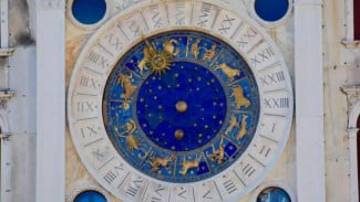 5 Zodiak yang Sering Membandingkan Diri dengan Orang Lain, Kamu Salah Satunya?