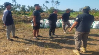 Camat Wongsorejo Turun Gunung Cek Lokasi Revitalisasi Tambak SAA