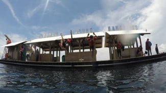 Transformasi Teluk Banyuwangi Menjadi Pusat Konservasi Bahari Unggulan
