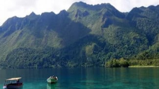Menengok Kearifan Lokal dan Pantangan Adat di Taman Nasional Manusela