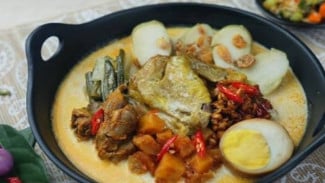Lontong Cap Go Meh, Sajian Istimewa Tahun Baru Imlek