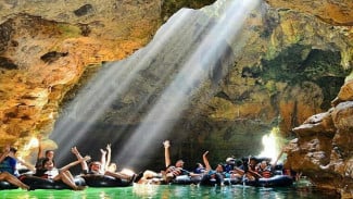 esona Cave Tubing Gua Pindul: Menyusuri Lorong Karst Purba Gunungkidul