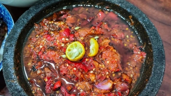 Ilustrasi Sambal Terasi