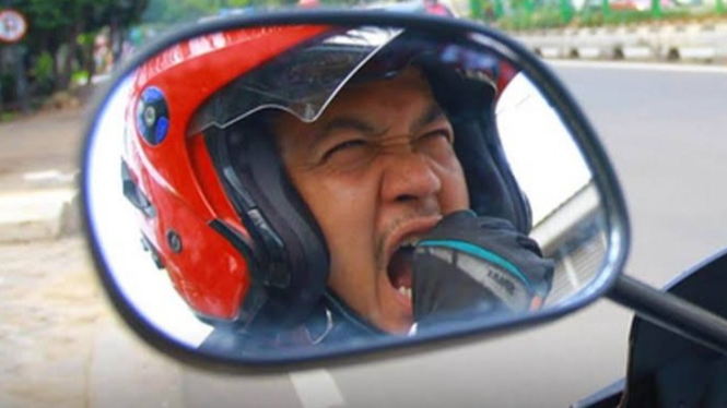 Ngantuk saat berkendara motor sangat berbahaya