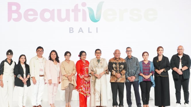 Pembukaan Beautiverse menampilkan beragam produk kecantikan