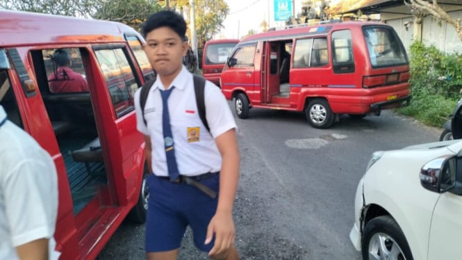 Angkutan gratis mulai dimanfaatkan siswa SMP di Tabanan