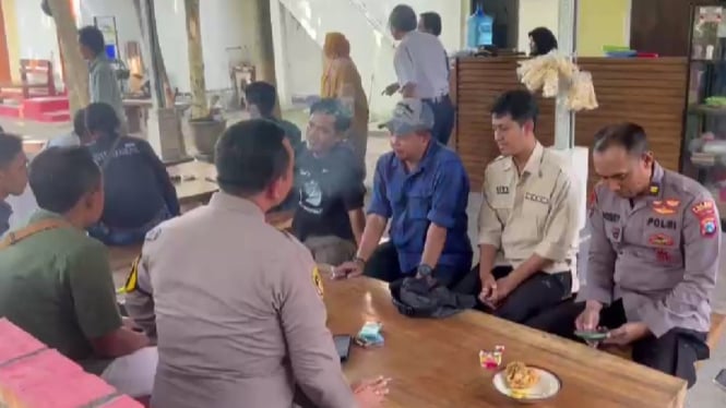 Jurnalis Bondowoso bersama pihak Kepolisian