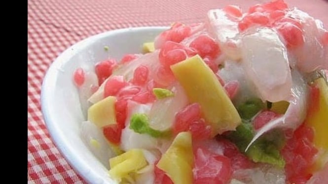 Es Ancruk yang kenyal, lezat, dan menyegarkan