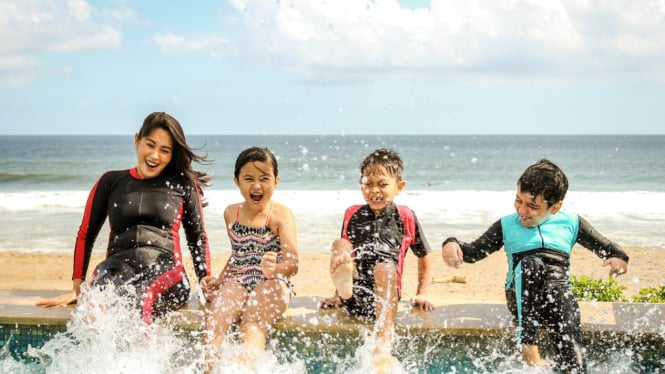 Berlibur bersama anak di wisata air Bali