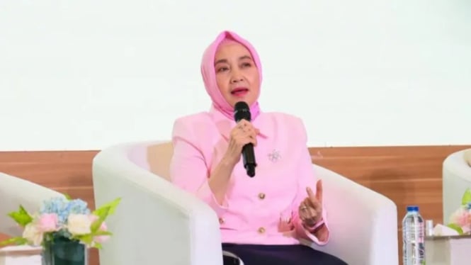 Kepala BMKG Dwikorita Karnawati kunjungan ke STMKG