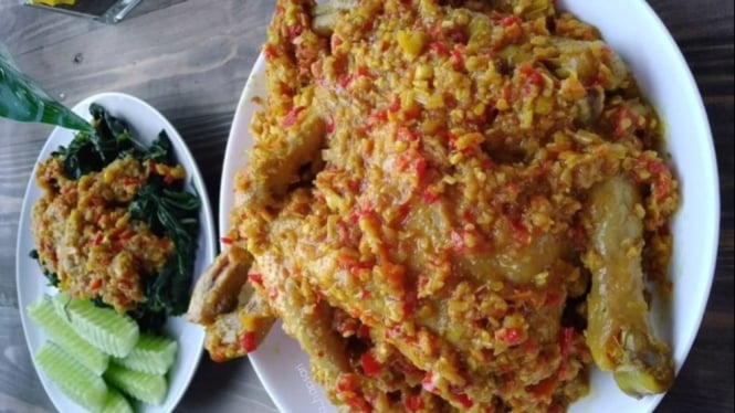 Lezatnya Ayam Betutu khas Bali yang menggugah selera makan
