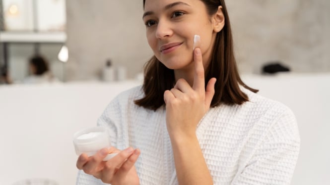 Produk skincare berbahan glycolic acid
