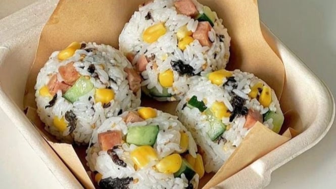 Jumeokbab Korean Food simpel dibuat